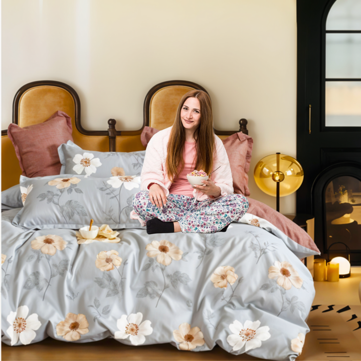 Luxury Bedding Sets 6 PCs  King With Duvet Cover 220x240, King Bedding Set (6FS71)