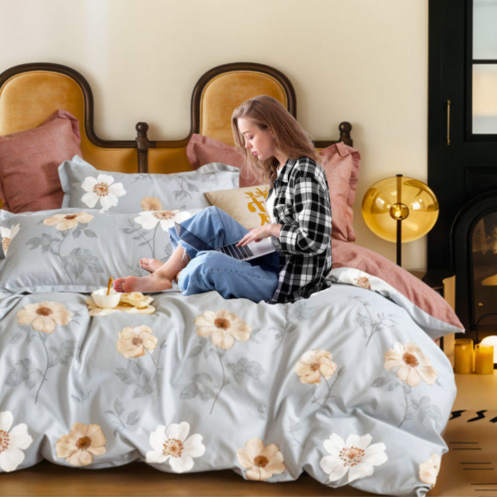 Luxury Bedding Sets 6 PCs  King With Duvet Cover 220x240, King Bedding Set (6FS71)