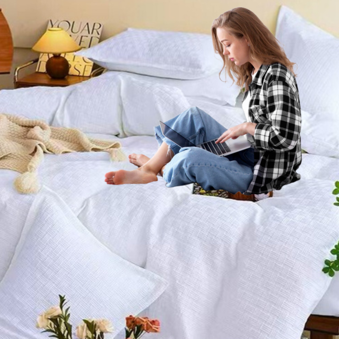 Bedding Set with Double Bed Sheet Size & 6 PCs Fitted Sheets, Duvet Cover(6FM16)