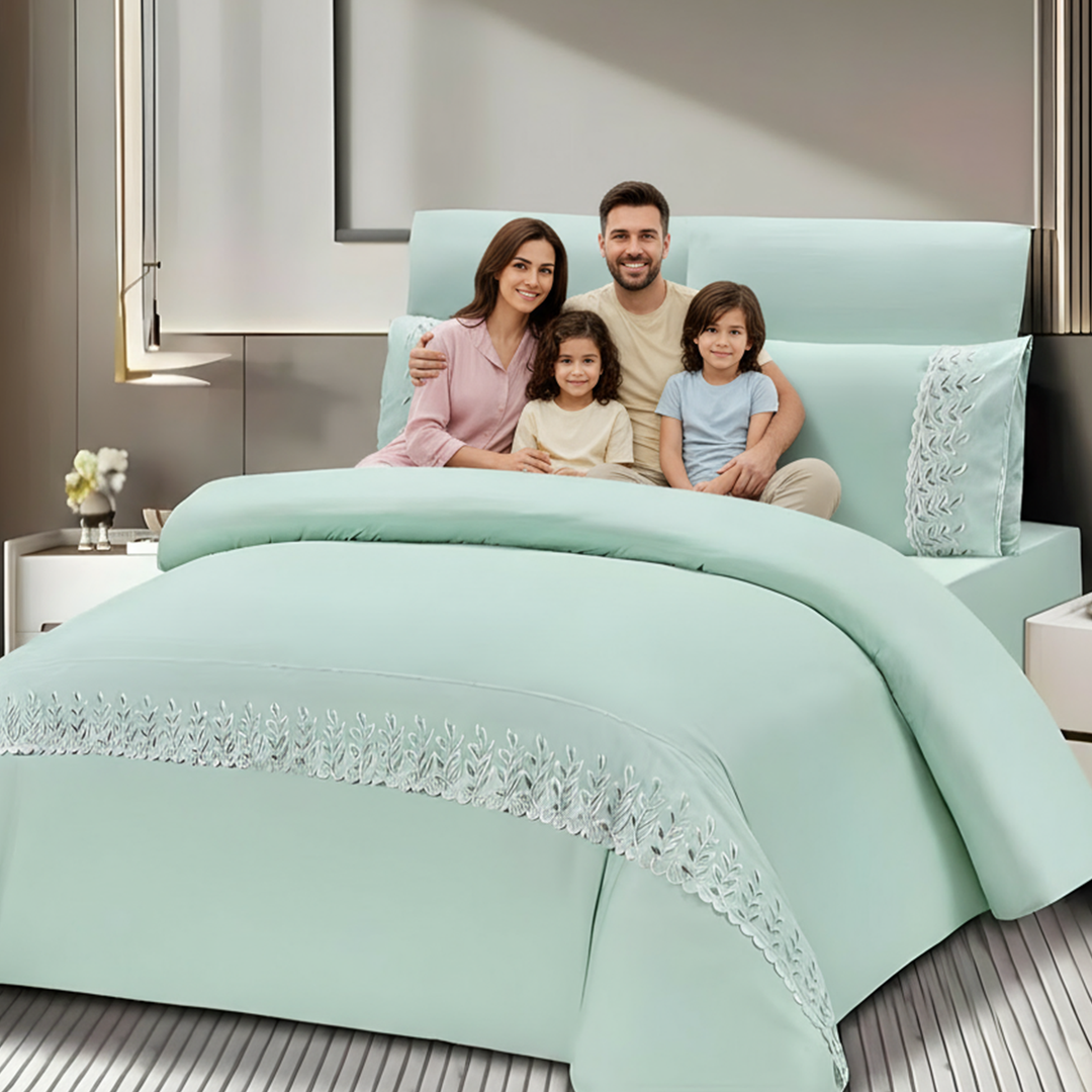 Elegant Border Design King Size Sheets – Complete 6 PCs Set for Modern Bedrooms (Green)