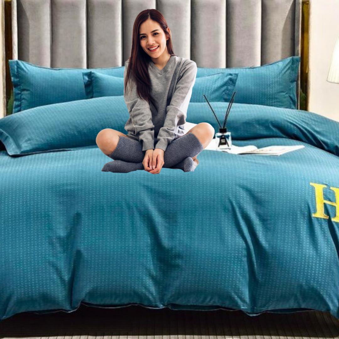 H-Printed 6 PCs King Size Bed Sheet Set With Duvet Cover 220x240, King Bedding Set (6HH4)