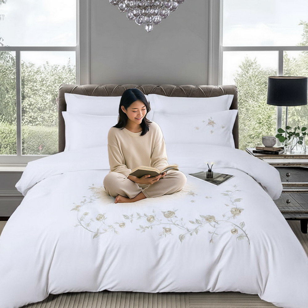 Elegant White Floral Embroidered Bedding Set 6 PCs - Duvet Cover & Pillowcases (6ES66)