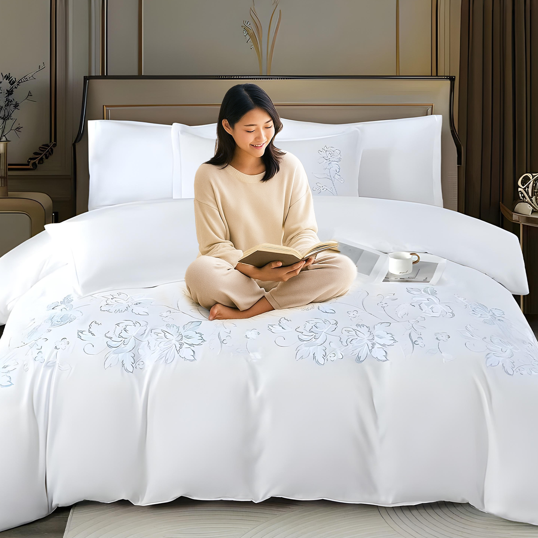 6 PCs Royal White Embroidered  King Bedding Set with Pillowcase for Elegant Homes (6ES72)