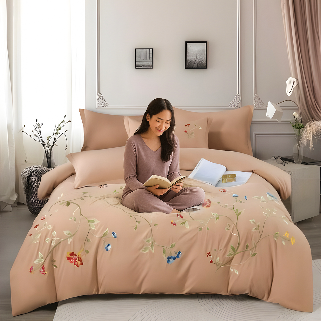 Embroidered Floral King Bedding Set with Duvet Cover, Fitted Sheet & Pillow Covers (6ES45)