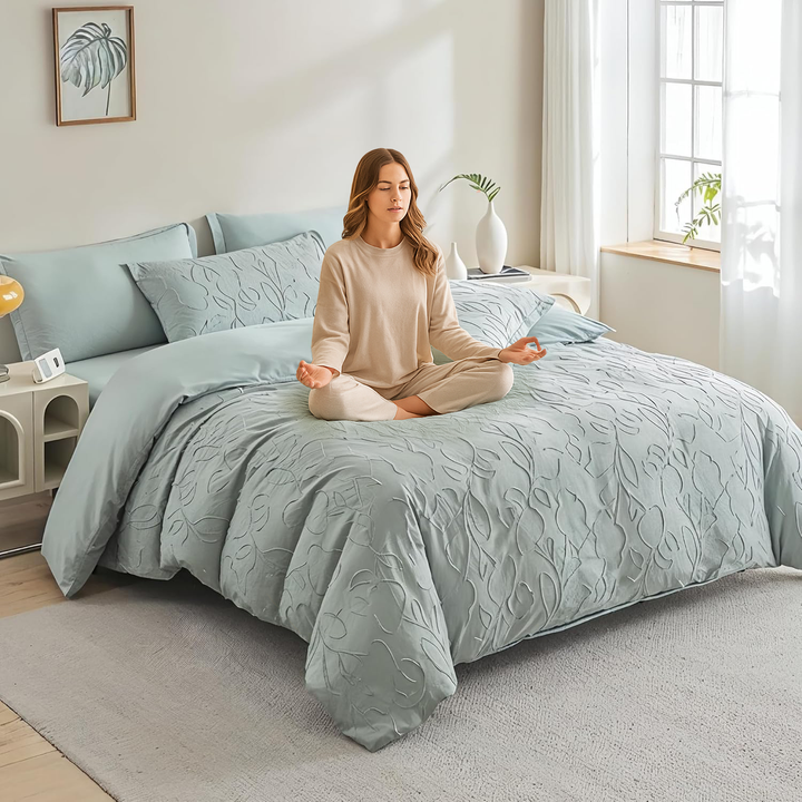 Luxury 6 PCs King Bed Set Embroidered Duvet Cover – Fitted Sheet & Pillowcases  (6FM42)