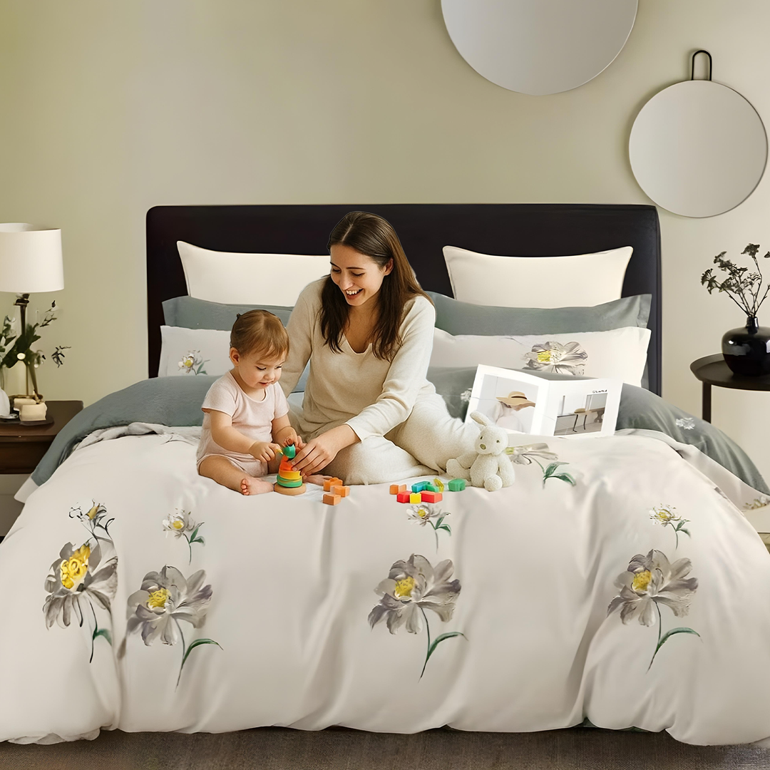 White Floral King Bedding Set 6 PCs – Soft Duvet Cover, Fitted Sheet & Pillowcases (6FS132)