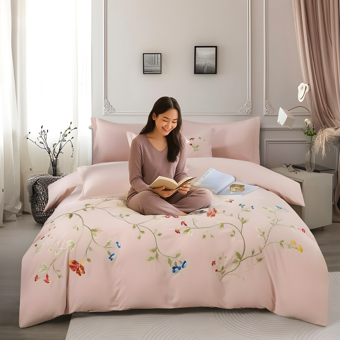 Embroidery Bedsheet Set 6 PCs with 220x240 Duvet Cover, Fitted Sheet & More (6ES44)