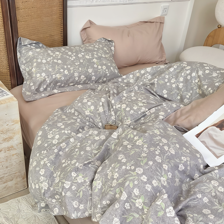Floral 6 PCs King Size Bed Set with Duvet Cover, Fitted Sheet & Matching Pillowcase(6FS109)