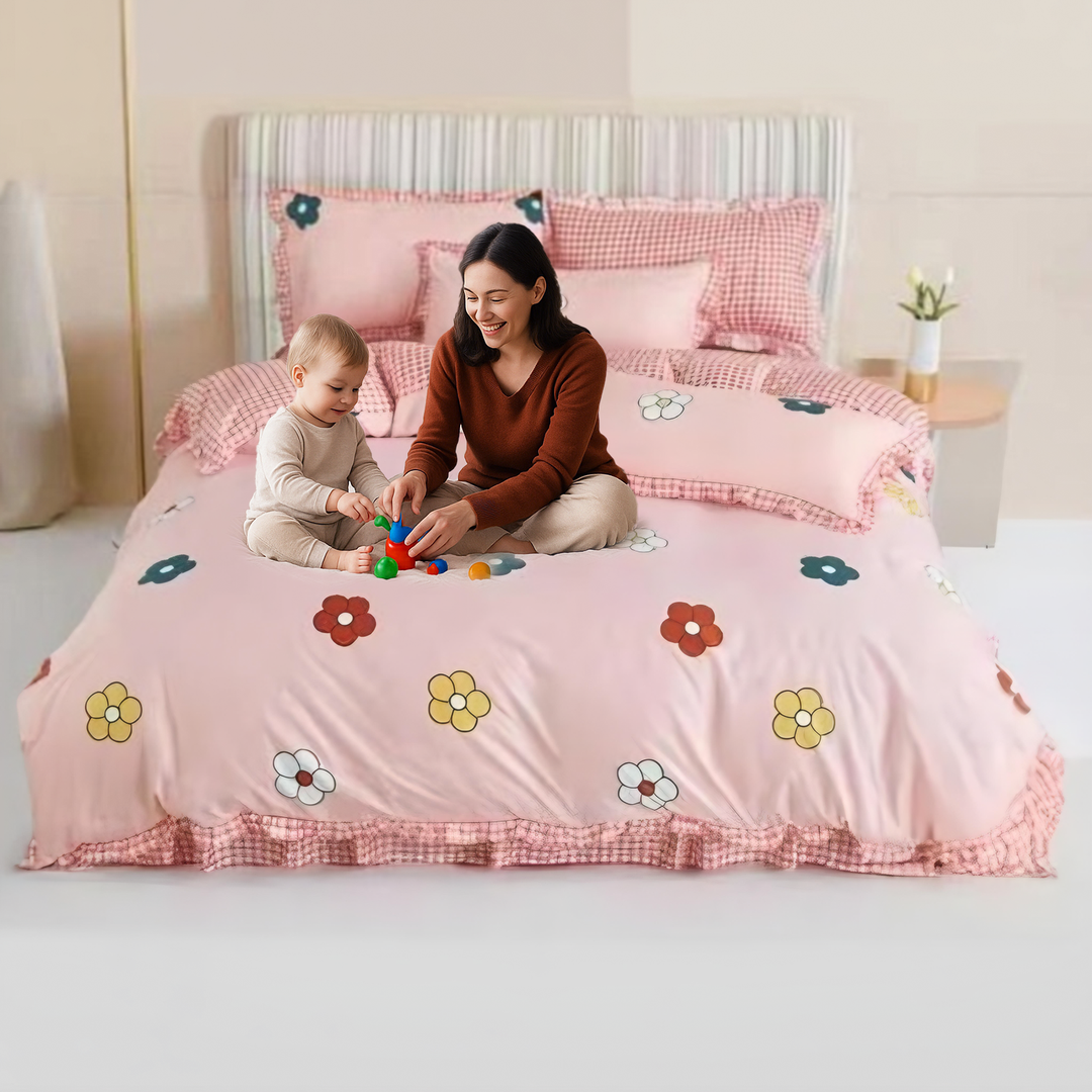 Pink Floral Checkered 6 PCs Bedding Set – Soft Cotton Fitted with Pillow Covers (6TQ05)