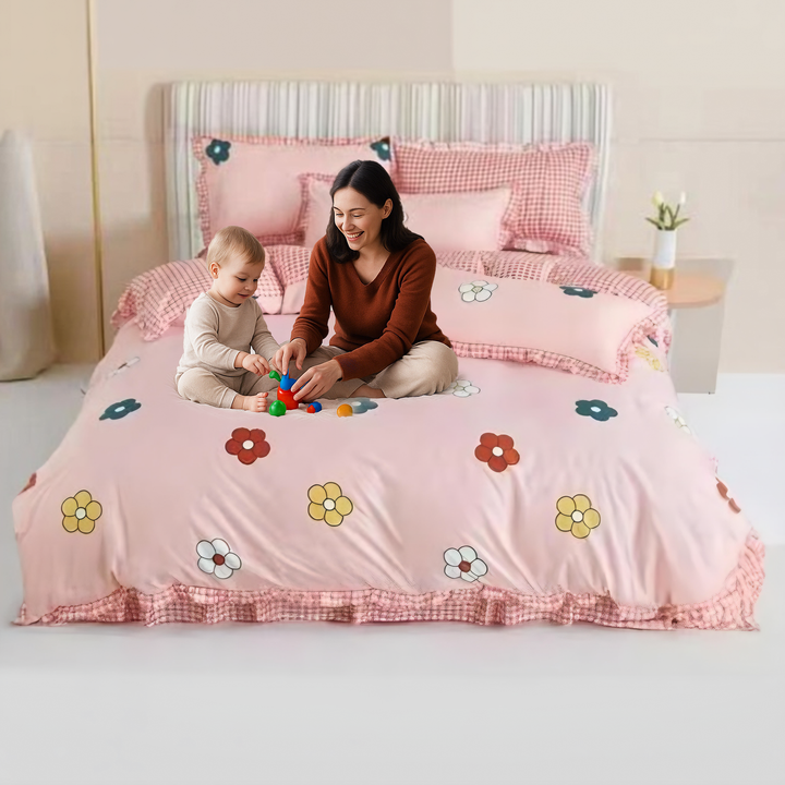 Pink Floral Checkered 6 PCs Bedding Set – Soft Cotton Fitted with Pillow Covers (6TQ05)