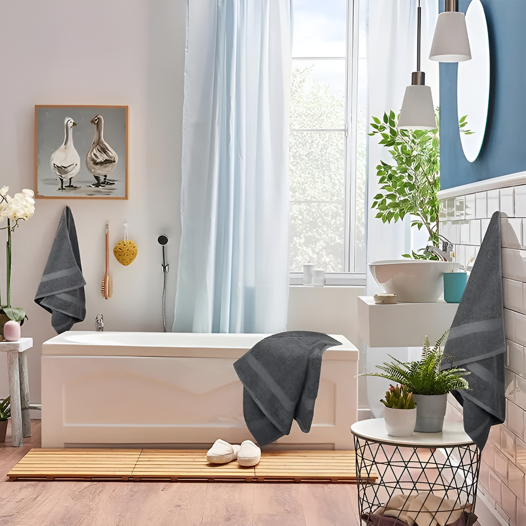 Luxury White Spa Bath Towels 90cm x 180cm – 2 PCs Jumbo Size, 600 GSM & 100% Cotton