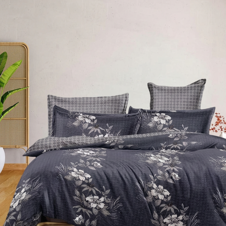 Grey singgle size bedding set with modern leaf print
