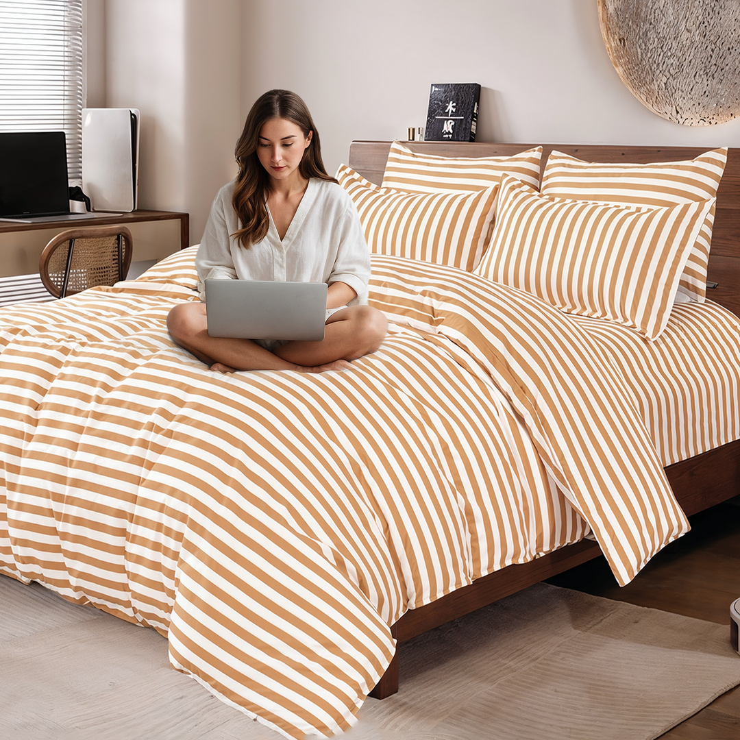 Premium King Size 6 Pcs Bed Linen Set – Printed Bed set with Duvet & Pillow Covers (Camel)