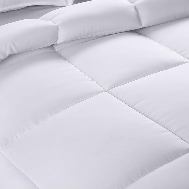 MOONCEE King Comforter – All-Season Quilted Duvet Insert, Down Alternative, Reversible Microfiber