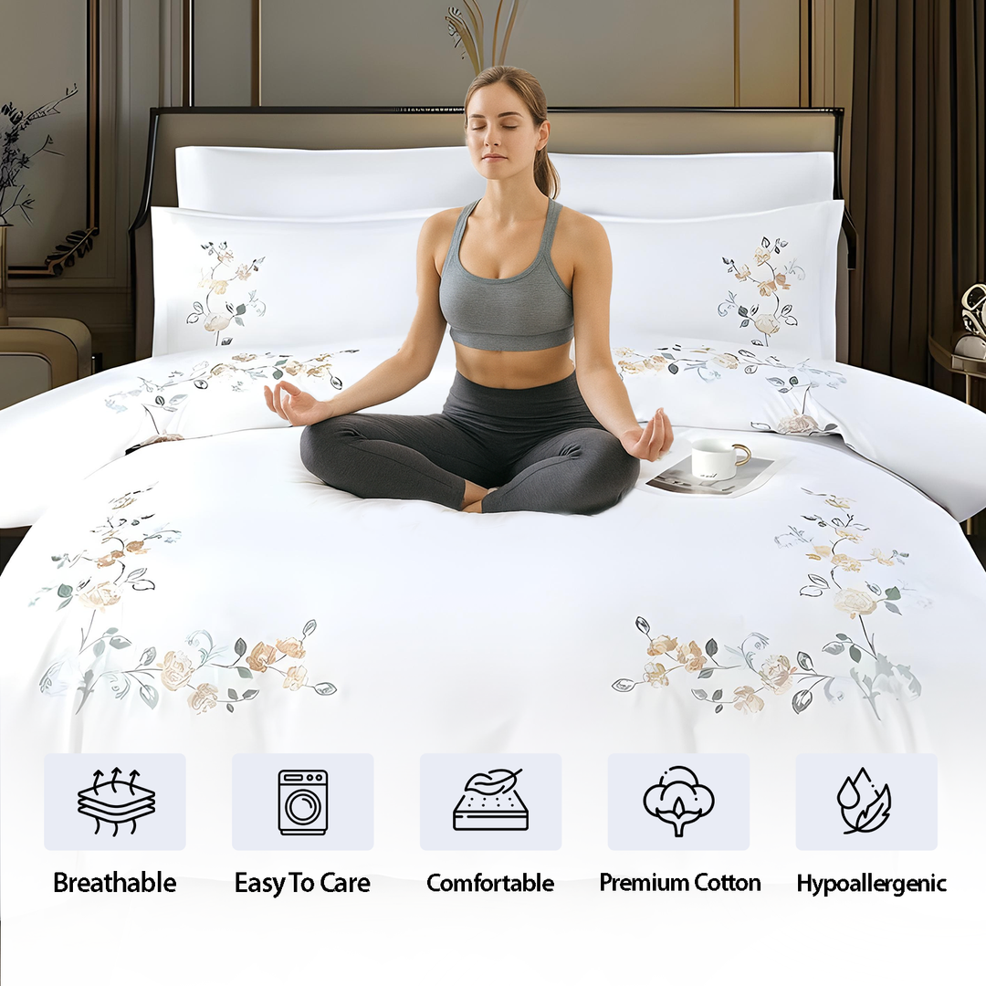 Signature White Floral 6 Piece King Size Bedding Set – Refined Luxury Comfort (6ES75)