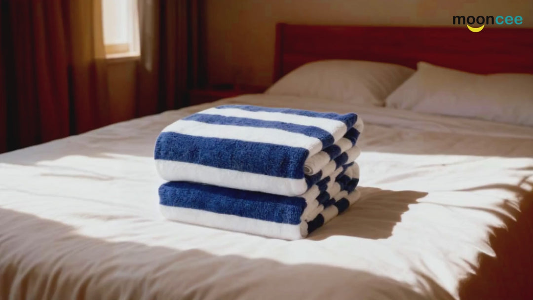 Premium Cotton Beach Towel – Large, Quick-Dry & Highly Absorbent Striped Design