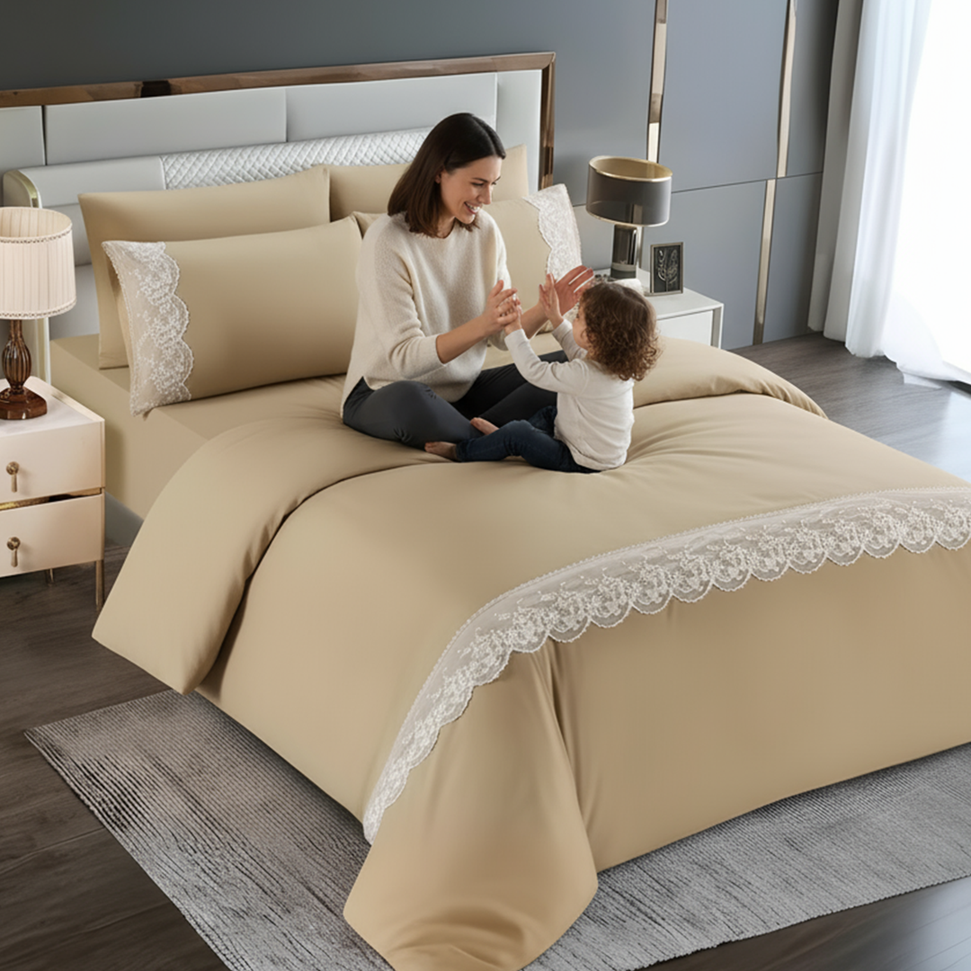 Comfortable 6 PCs King Size Bed Sheets Set – Cotton Fitted Sheet with Border Design (Beige)