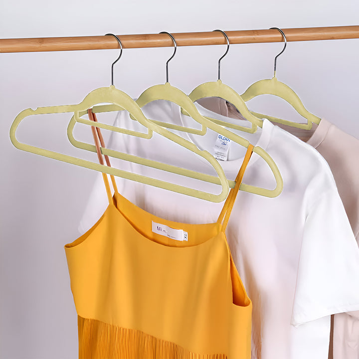 MOONCEE Premium Velvet Hangers- Non-Slip Clothes Hangers, Coat, Pants Hangers