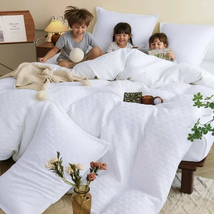 King Size White Bedsheet Set 6 PCs – Plush, Durable & Perfect for Everyday Comfort (6FM16)